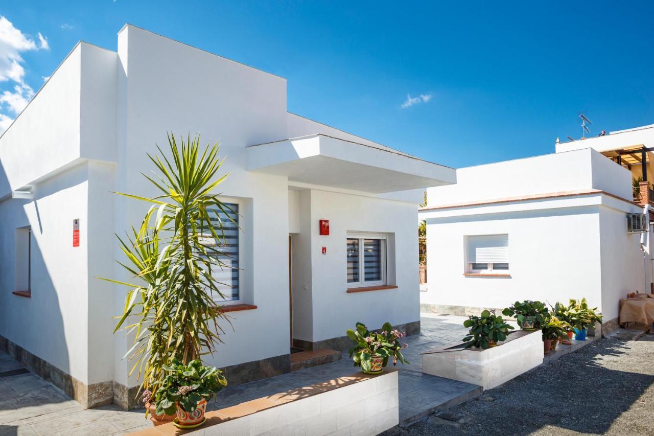Apartamentos Turisticos Cullar Vega ภายนอก รูปภาพ