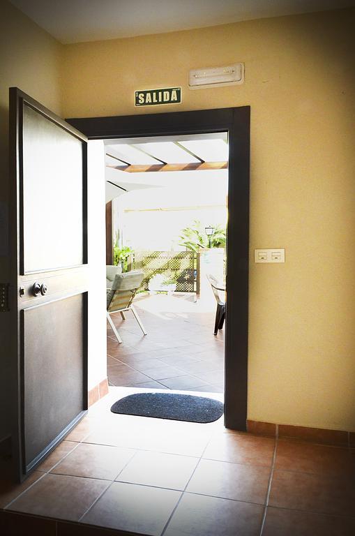 Apartamentos Turisticos Cullar Vega ภายนอก รูปภาพ