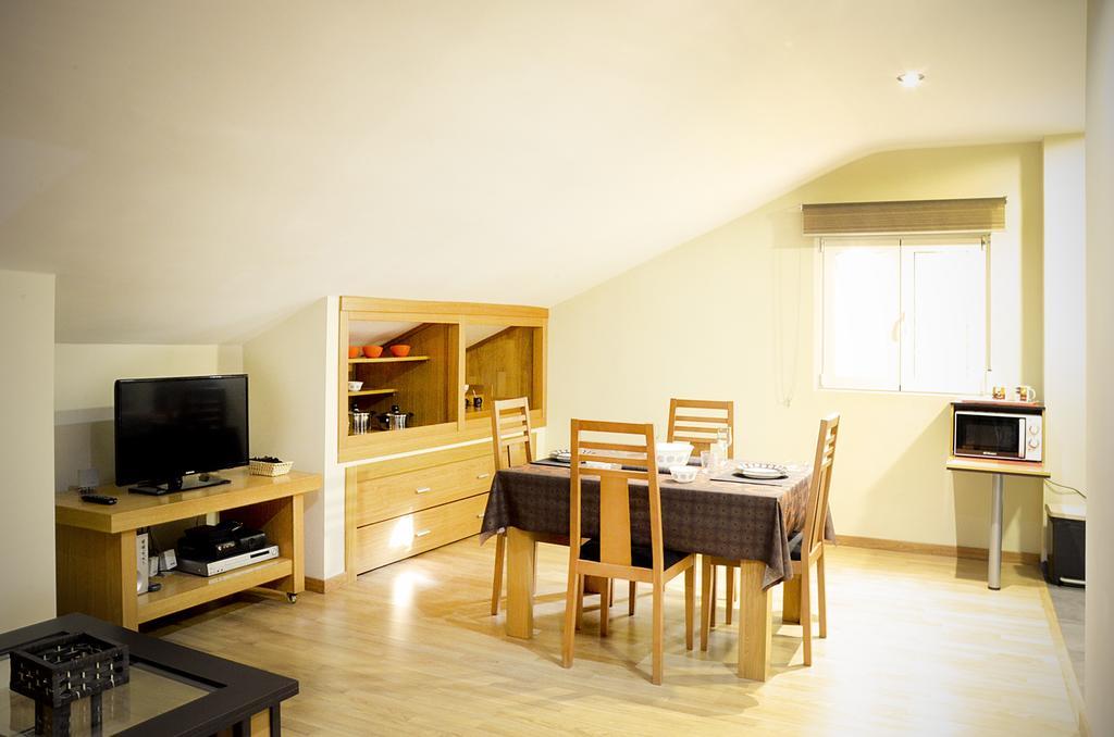 Apartamentos Turisticos Cullar Vega ภายนอก รูปภาพ